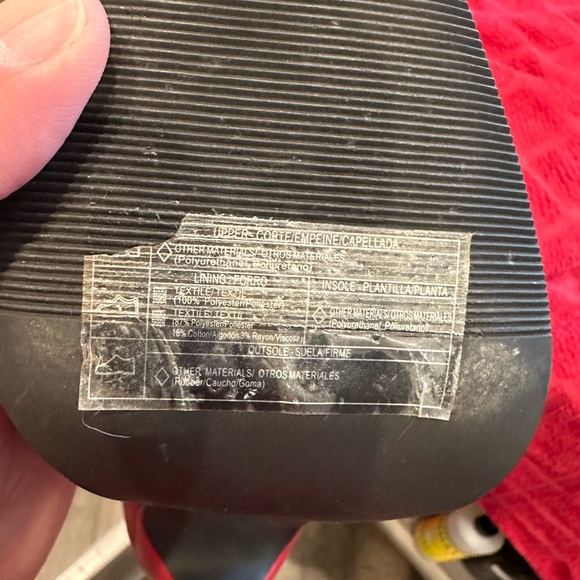 Nice Pair Women’s Red Booties from Forever 21 Size 7 - Picture 3 of 7